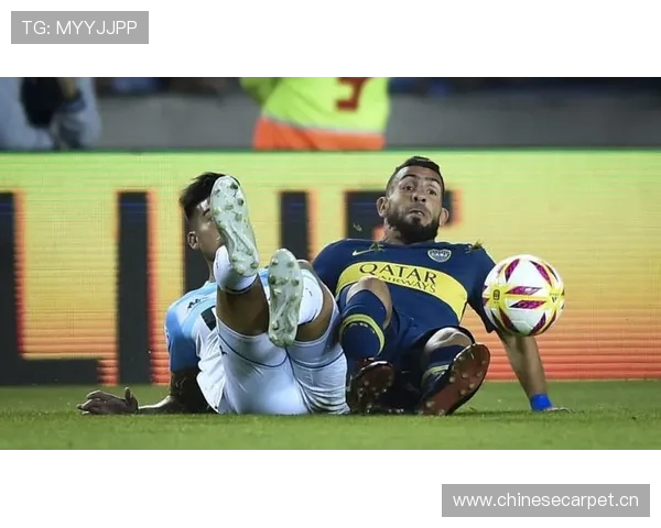 高尔夫德比战：赢得戏剧性胜利