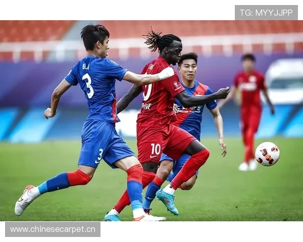 海港本赛季保级目标明确记者质疑更换教练的合理性与必要性